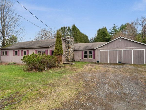 205 Loomis Hill Road, Waterbury, VT 05677