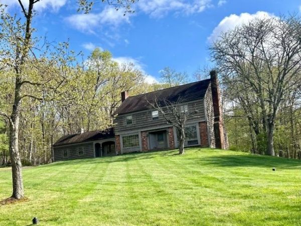 60 Meadowlark Drive, Watchung, NJ 07069