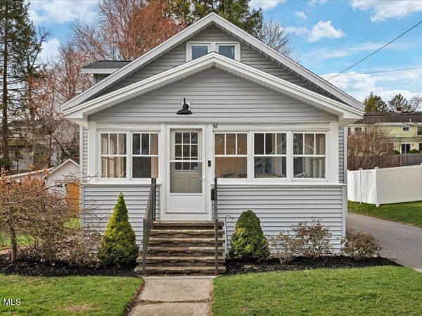 42 Irving Road, Scotia, NY 12302