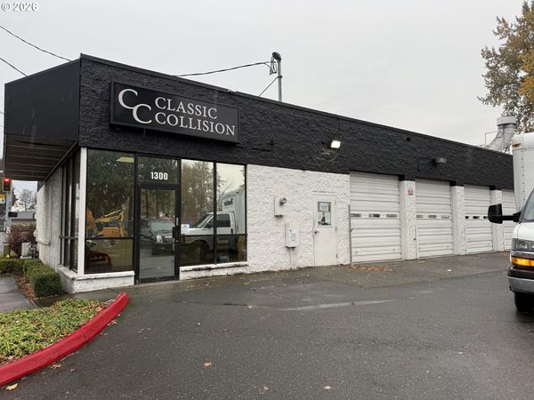 1300 NE DIVISION ST, Gresham, OR 97030