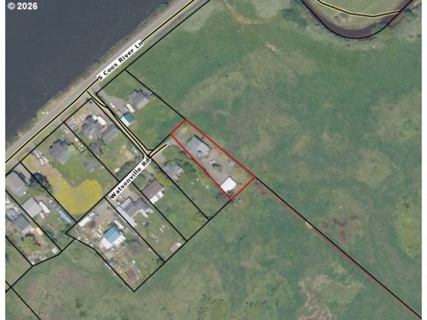 64181 WATSONVILLE RD, Coos Bay, OR 97420
