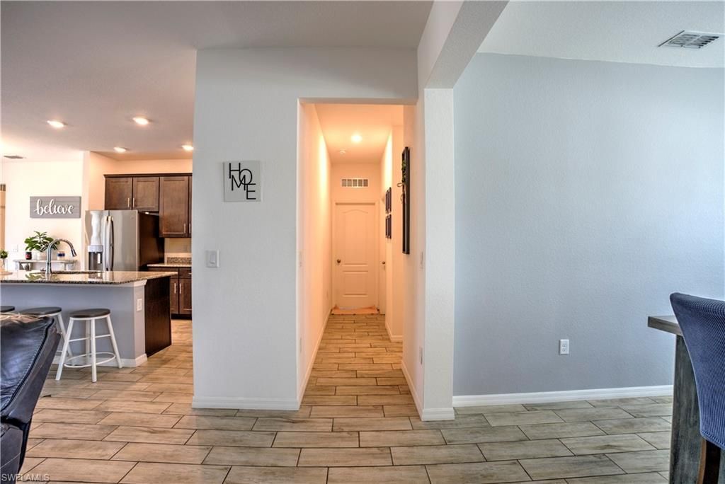 2118 SW 25th Ter, Cape Coral, FL 33914 Photo