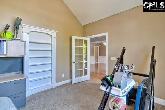 10 Chalfont Court  Photo 19