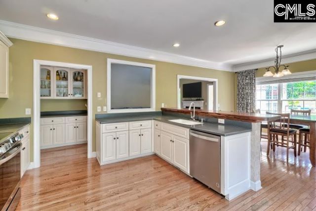 10 Chalfont Court  Photo 25