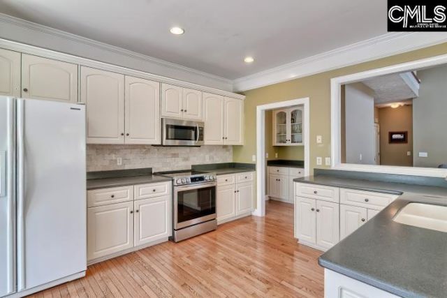 10 Chalfont Court  Photo 26