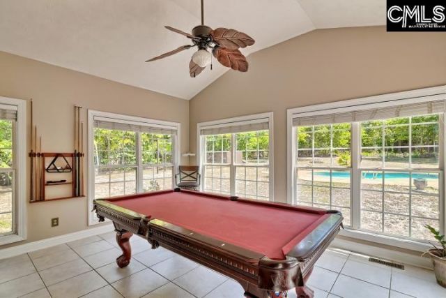 10 Chalfont Court  Photo 36