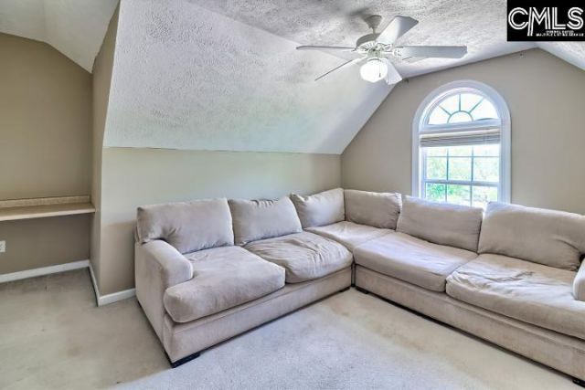 10 Chalfont Court  Photo 53