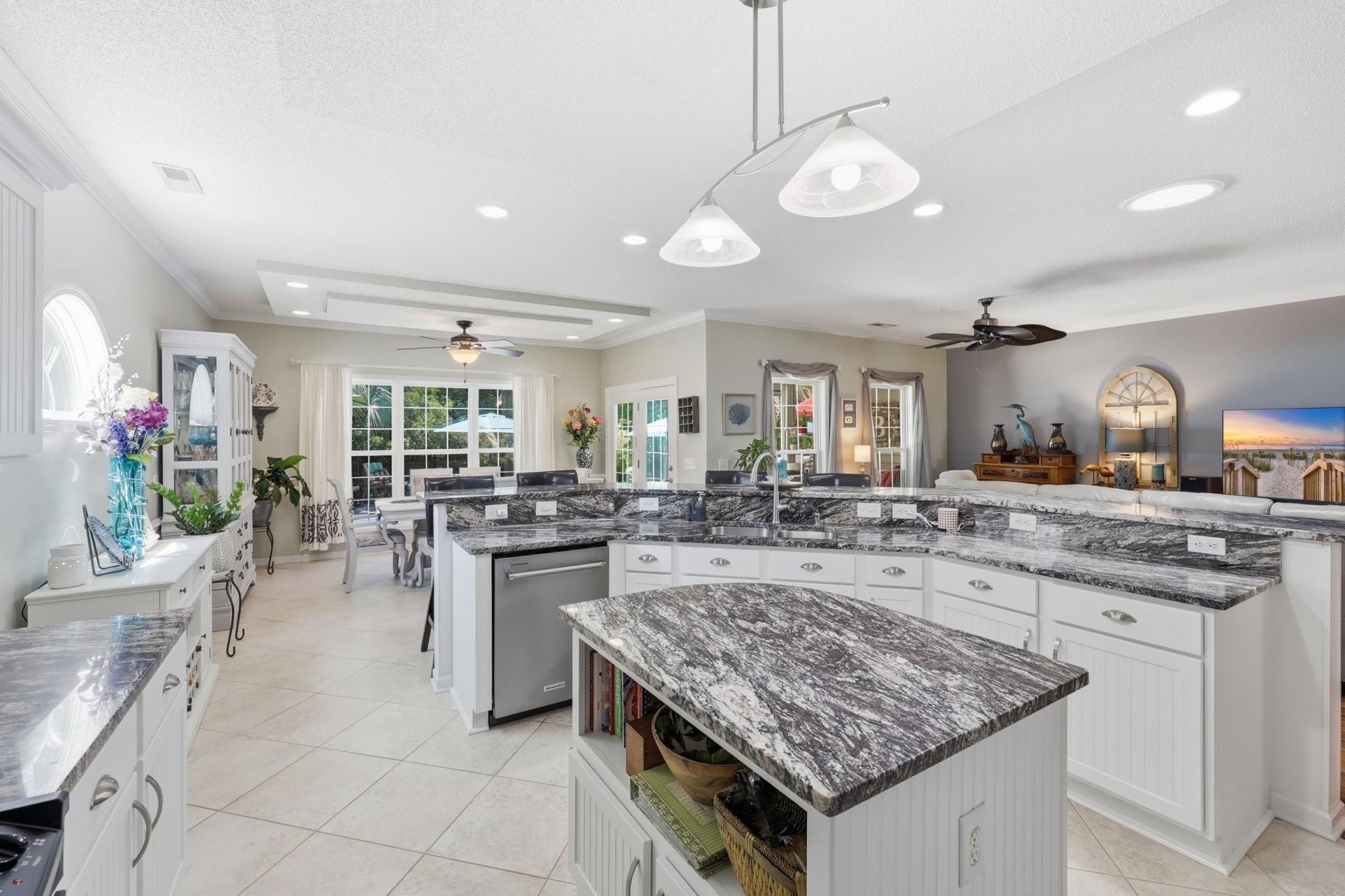 413 Westham Dr. Photo 12