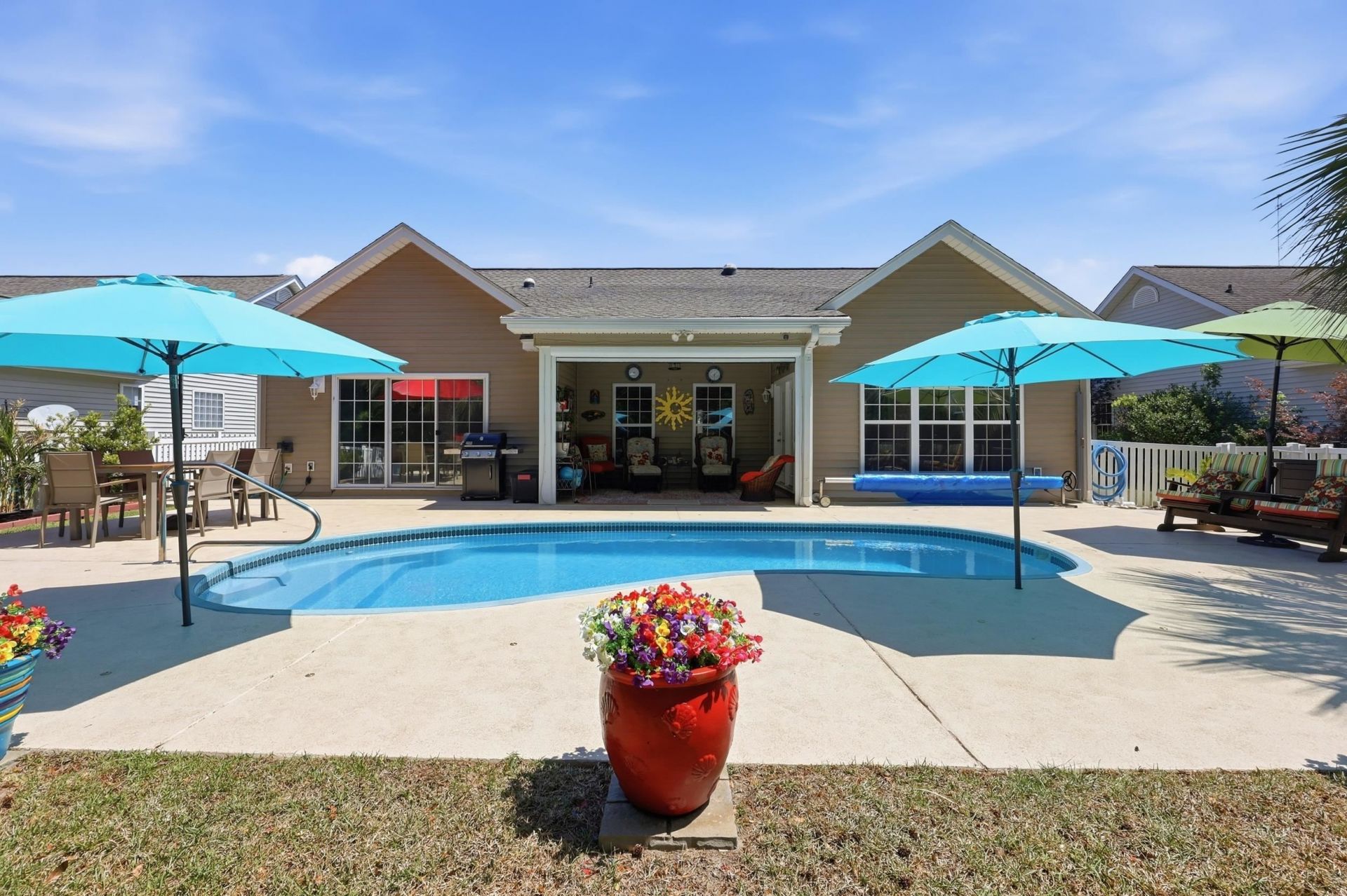 413 Westham Dr. Photo 4