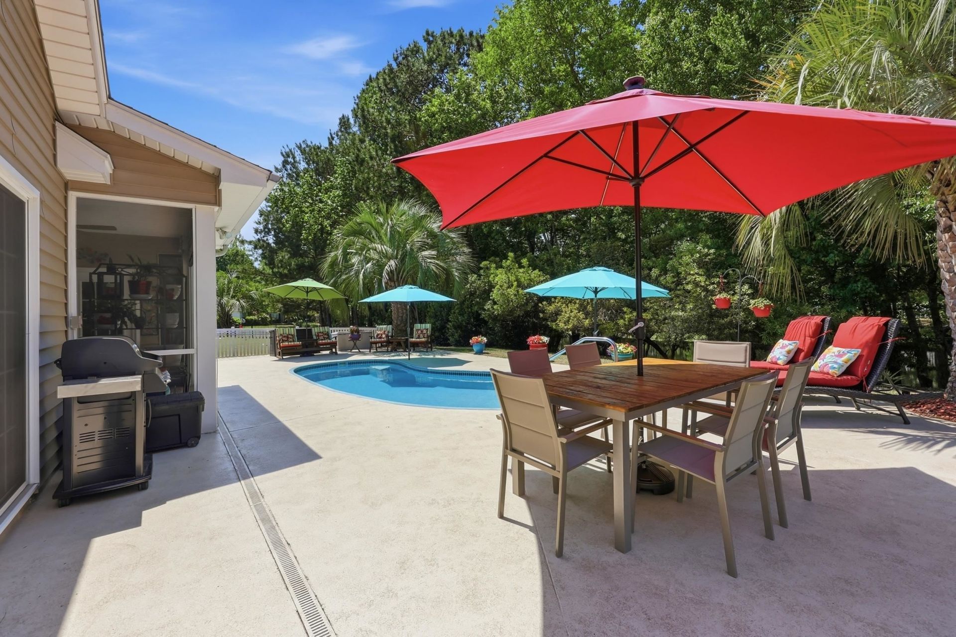 413 Westham Dr. Photo 5