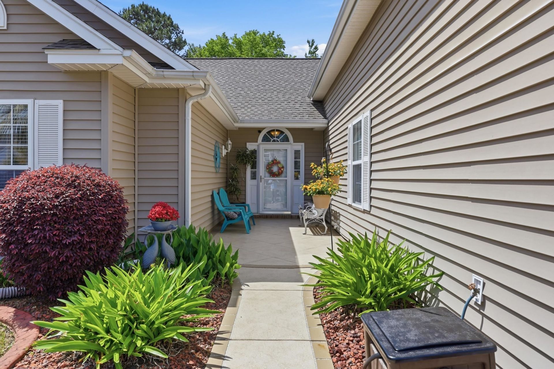 413 Westham Dr. Photo 9