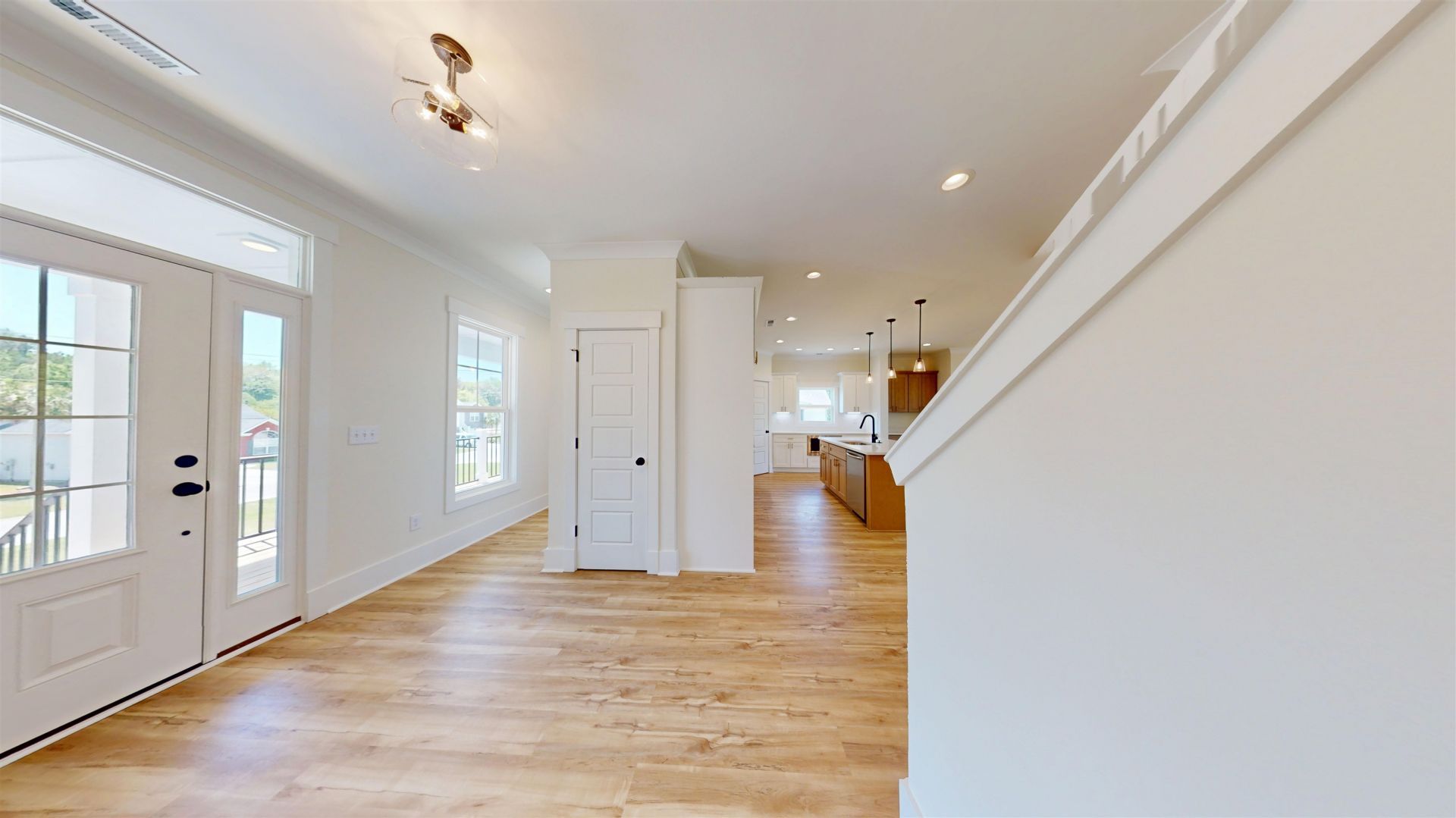 693 W Oak Circle  Photo 28