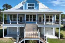 693 W Oak Circle  photo 4