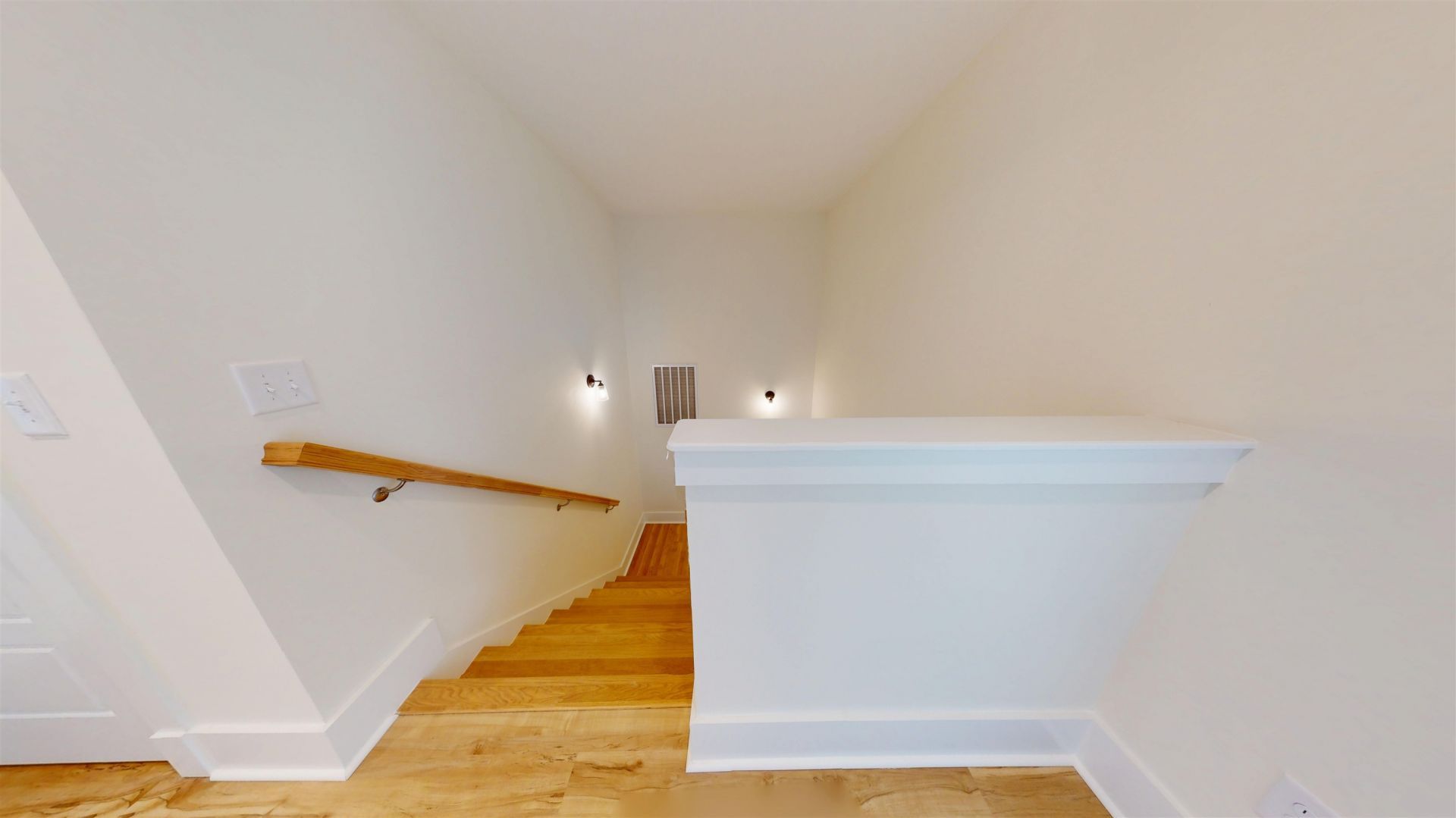 693 W Oak Circle  Photo 33