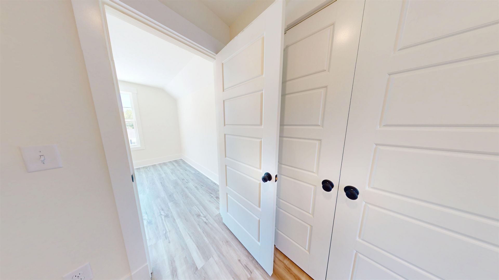 693 W Oak Circle  Photo 36