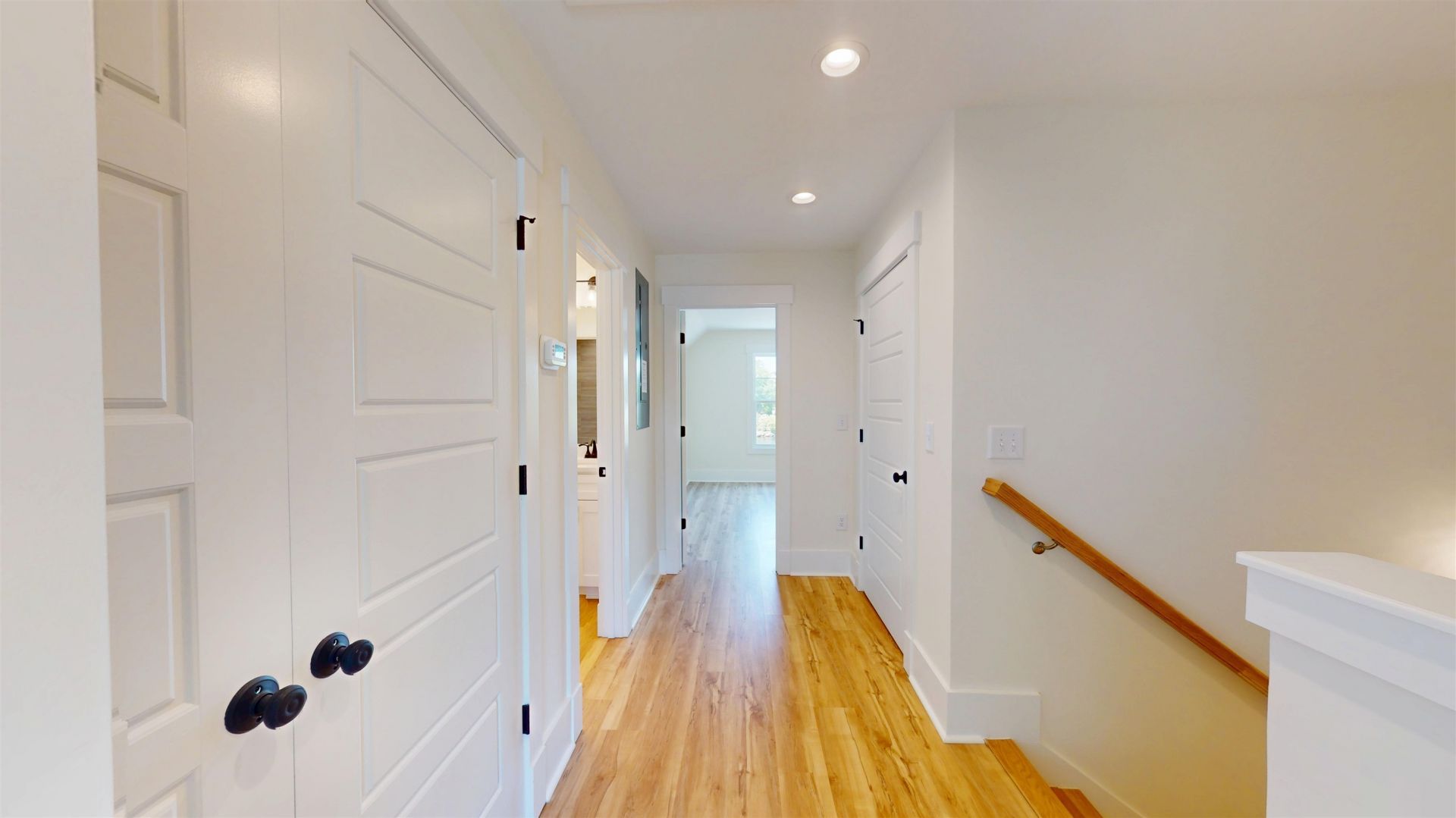 693 W Oak Circle  Photo 38