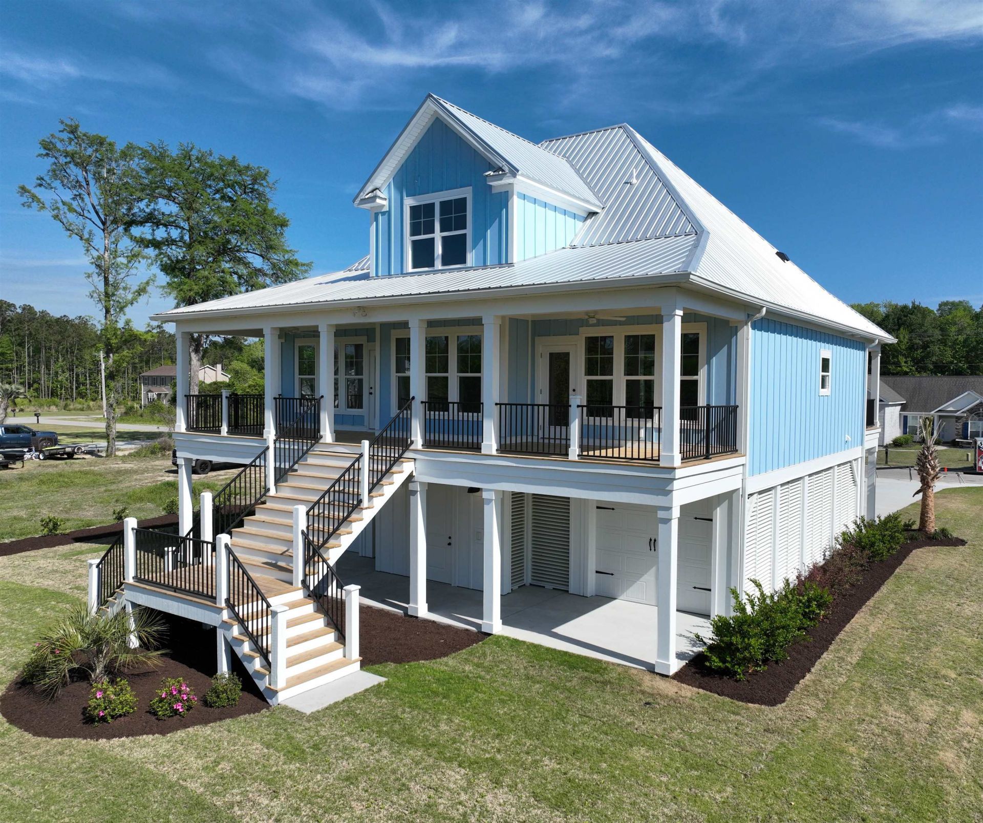 693 W Oak Circle  Photo 4