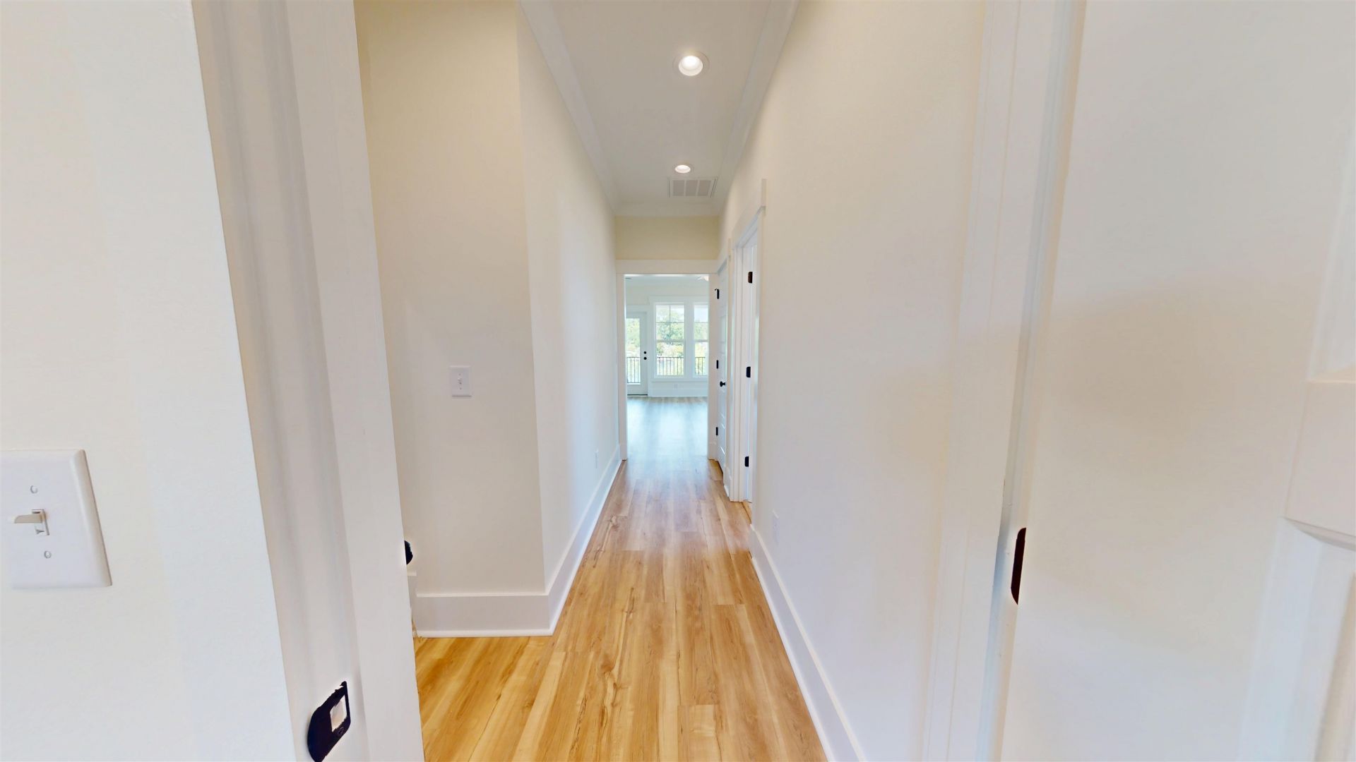 693 W Oak Circle  Photo 43