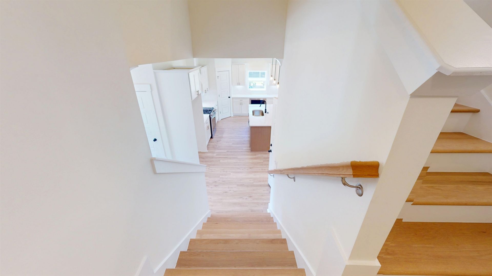 693 W Oak Circle  Photo 44