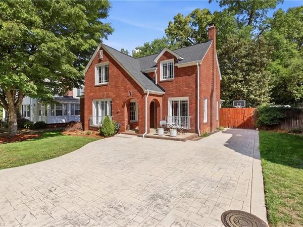 210 Edgedale Drive , High Point, NC 27262