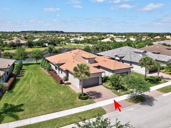 4326 Beauty Leaf Circle , Vero Beach, FL 32967