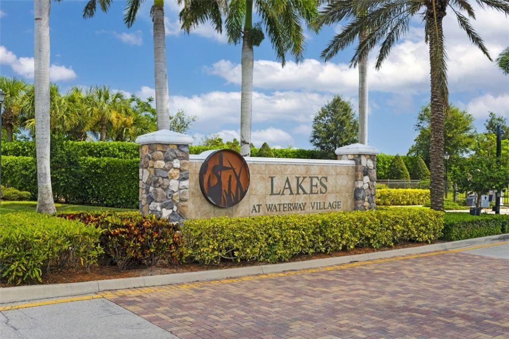 4326 Beauty Leaf Circle, Vero Beach, FL 32967 Photo