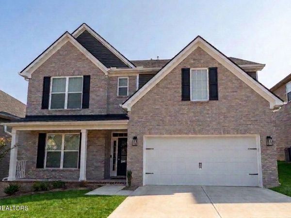 9210 Dragon Boat Rd, Knoxville, TN 37931