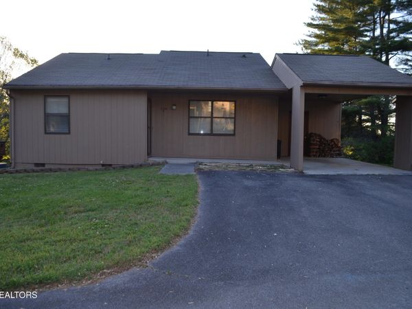 8709 Olde Colony Tr, Knoxville, TN 37923