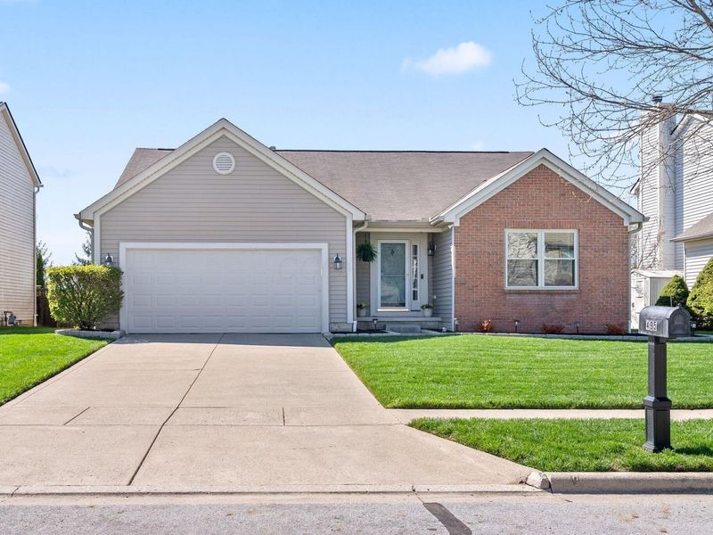 495 Clifden Court, Sunbury, OH 43074 Photo 1