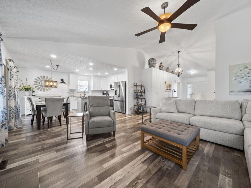 495 Clifden Court, Sunbury, OH 43074 Photo 6