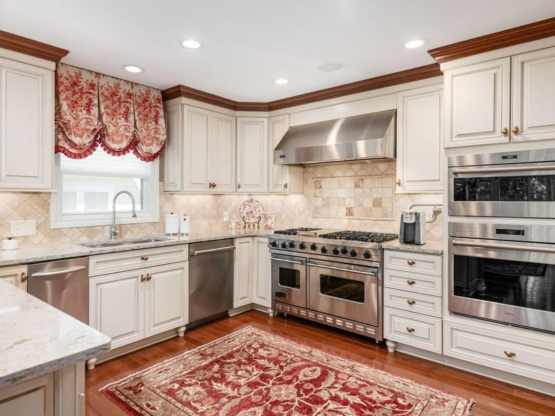 147 Tinley Park Circle , Delaware, OH 43015 Photo 9