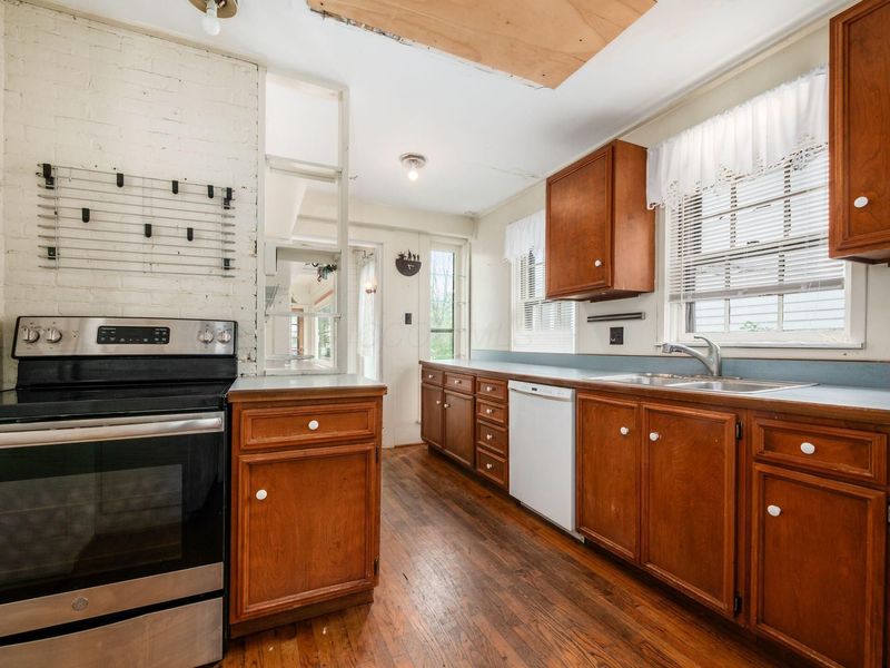 263 N Washington Street , Delaware, OH 43015 Photo 14