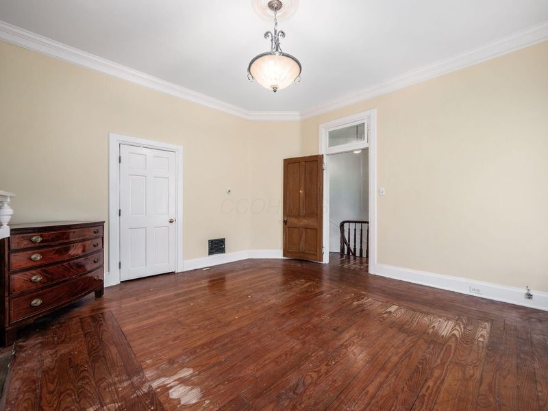 263 N Washington Street , Delaware, OH 43015 Photo 28