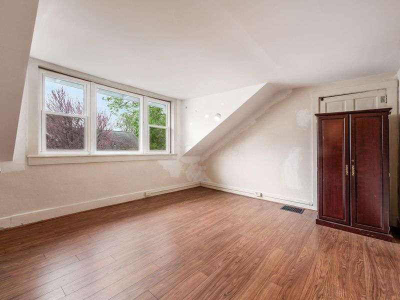 263 N Washington Street , Delaware, OH 43015 Photo 31