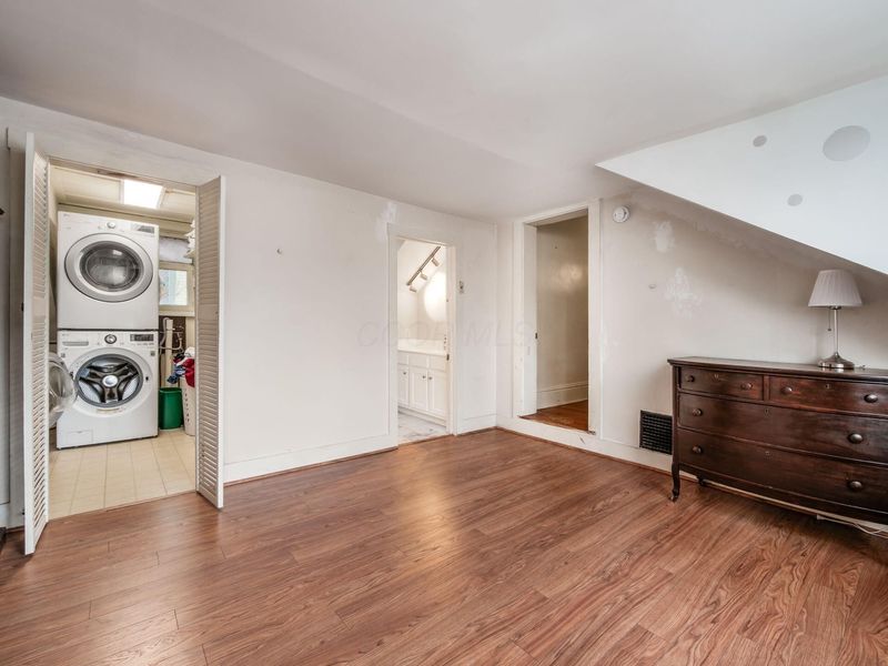 263 N Washington Street , Delaware, OH 43015 Photo 32