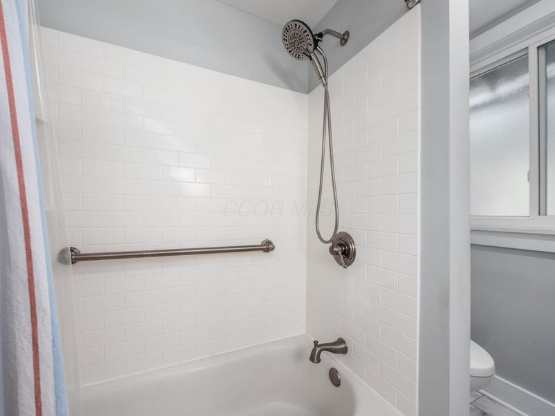 263 N Washington Street , Delaware, OH 43015 Photo 34