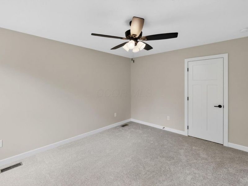 532 Floral Valley W, Howard, OH 43028 Photo 21