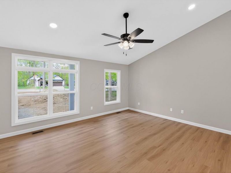 532 Floral Valley W, Howard, OH 43028 Photo 6