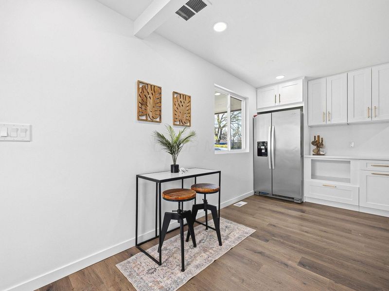 1019 Lawrence Drive , Columbus, OH 43207 Photo 10