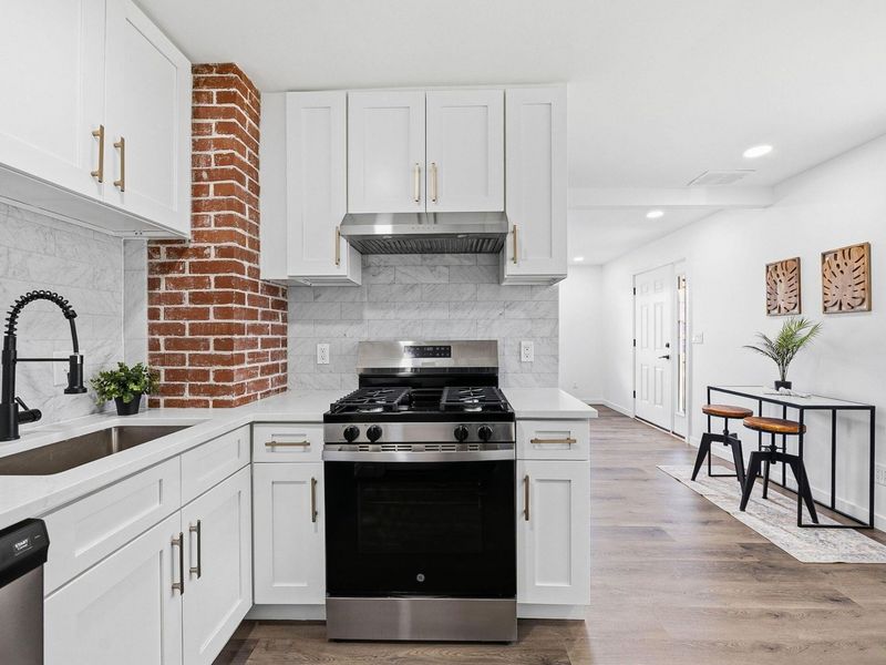 1019 Lawrence Drive , Columbus, OH 43207 Photo 14