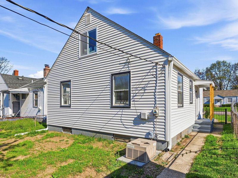 1019 Lawrence Drive , Columbus, OH 43207 Photo 32