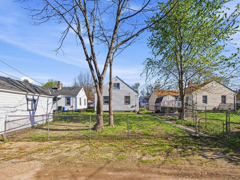 1019 Lawrence Drive , Columbus, OH 43207 Photo 36