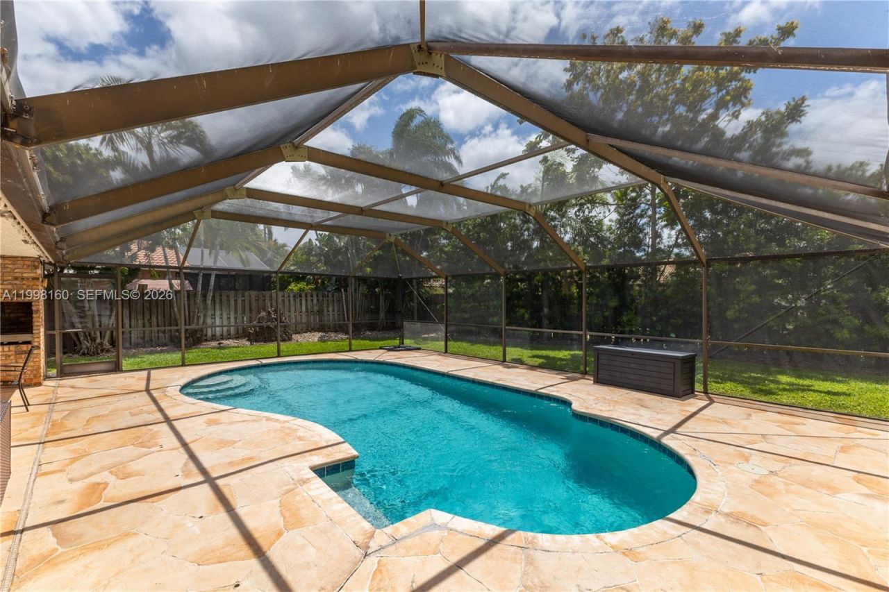 1261 NW 95th Ave, Plantation, FL 33322 Photo