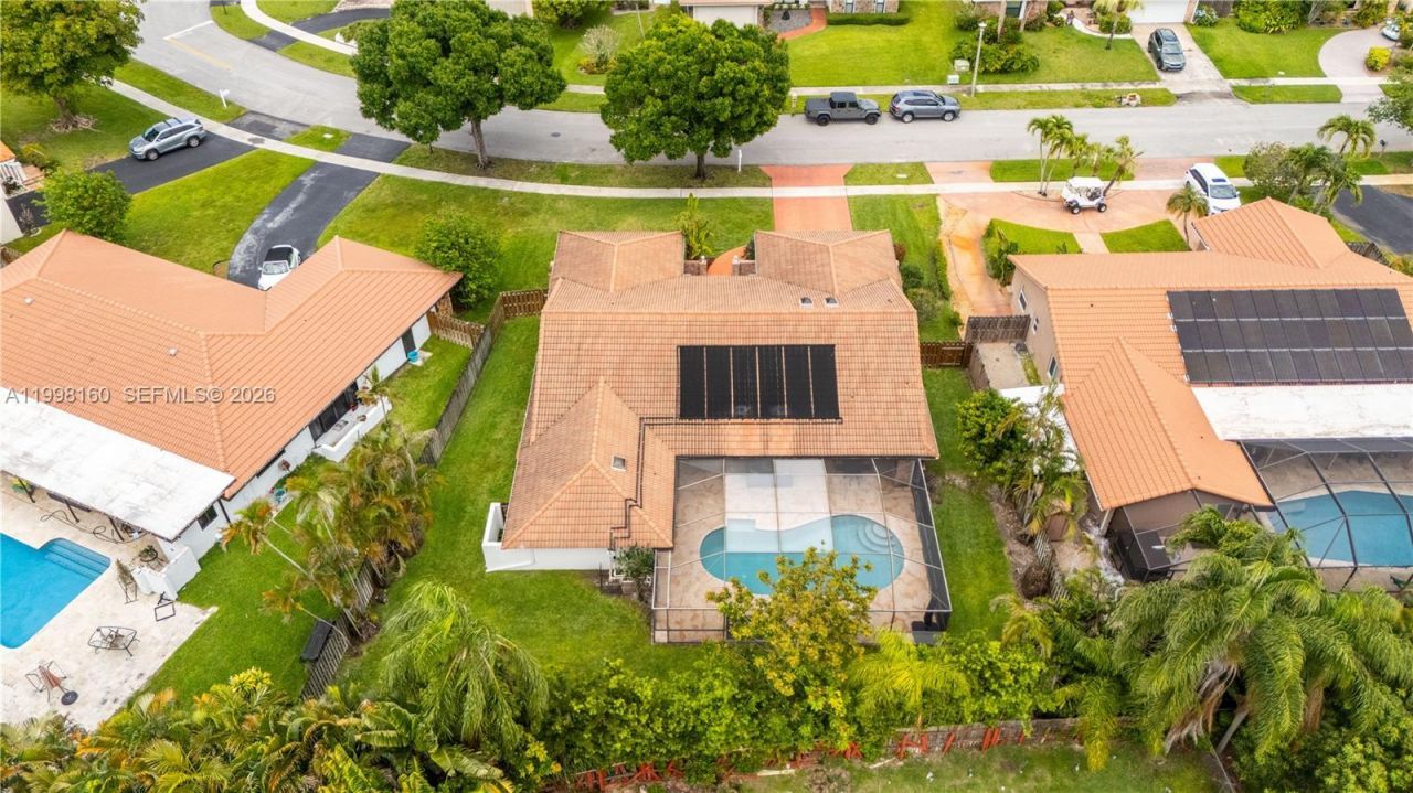 1261 NW 95th Ave, Plantation, FL 33322 Photo