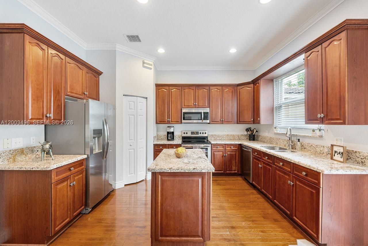 1131 W Magnolia Cir, Delray Beach, FL 33445 Photo