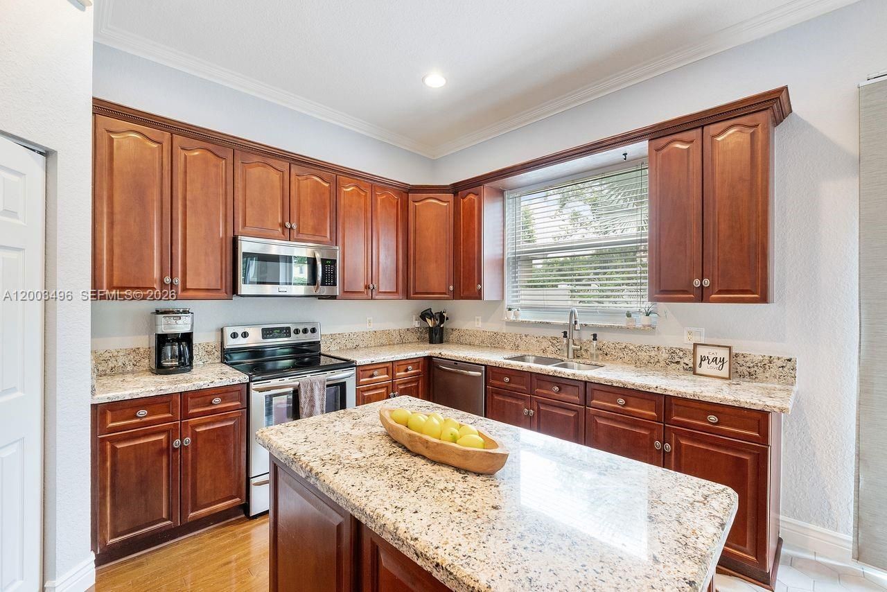 1131 W Magnolia Cir, Delray Beach, FL 33445 Photo