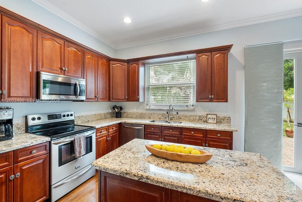 1131 W Magnolia Cir, Delray Beach, FL 33445 Photo