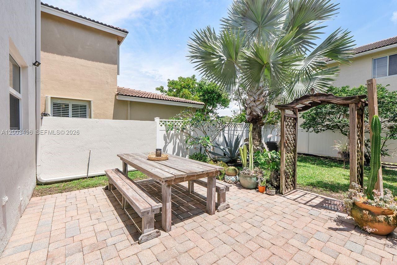 1131 W Magnolia Cir, Delray Beach, FL 33445 Photo