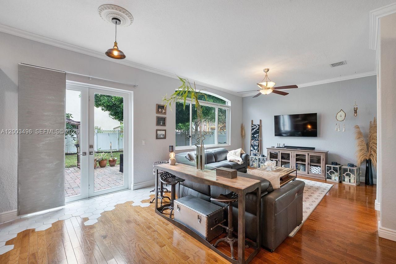 1131 W Magnolia Cir, Delray Beach, FL 33445 Photo