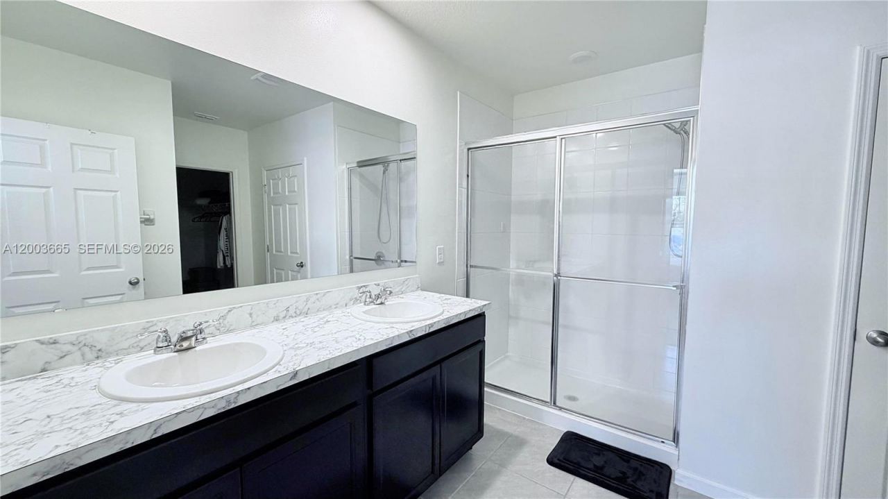 2402 SE Gillette Ave, Port Saint Lucie, FL 34952 Photo
